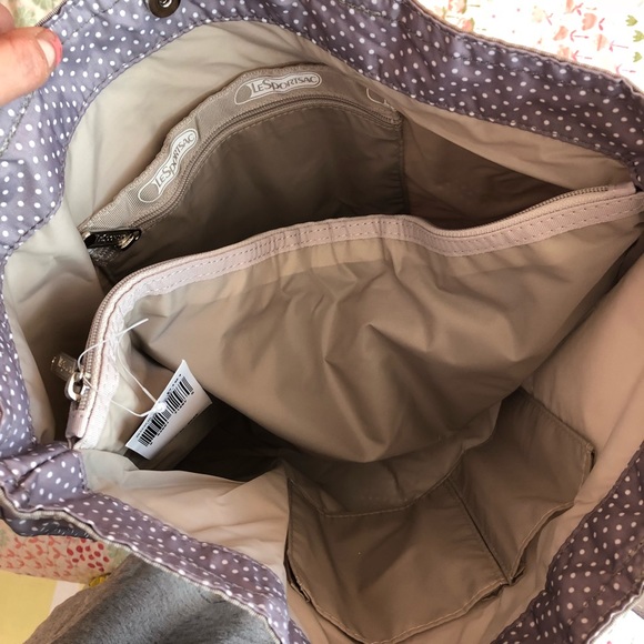 NWT LeSportsac Tote - Picture 4 of 4
